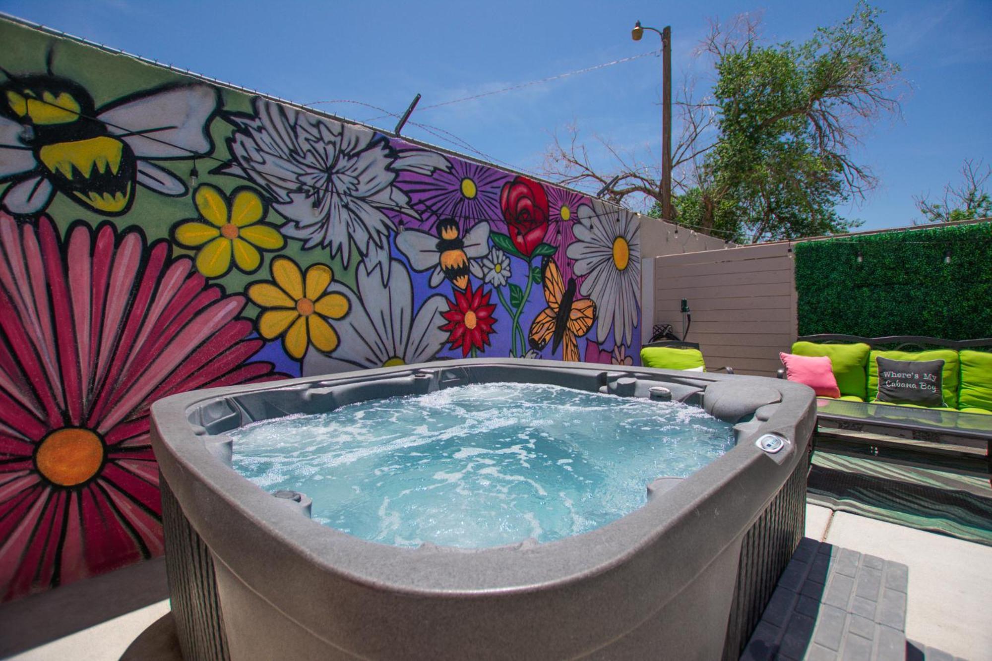 Villa Bohemian Chic An Eclectic Escape-Hot Tub-Pet Friendly-No Pet Fees! Albuquerque Esterno foto