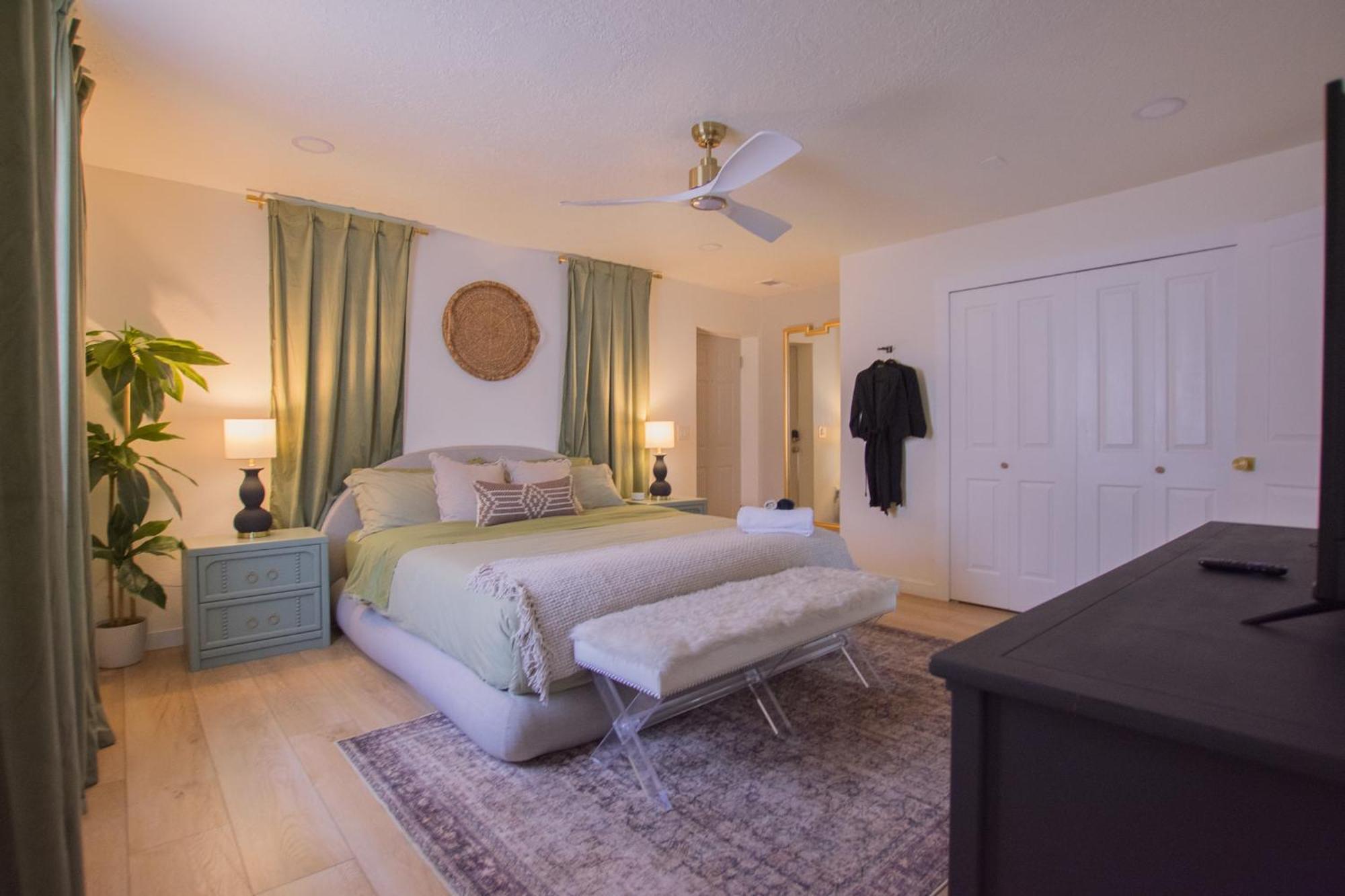 Villa Bohemian Chic An Eclectic Escape-Hot Tub-Pet Friendly-No Pet Fees! Albuquerque Esterno foto
