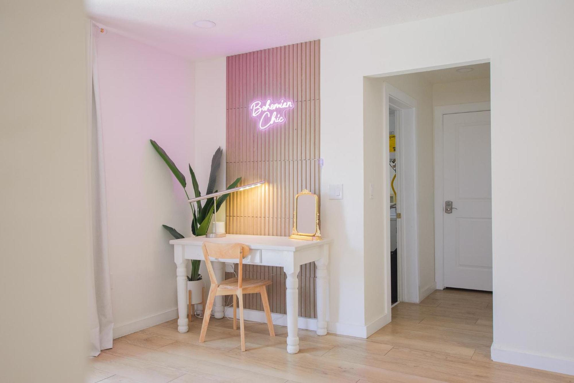 Villa Bohemian Chic An Eclectic Escape-Hot Tub-Pet Friendly-No Pet Fees! Albuquerque Esterno foto