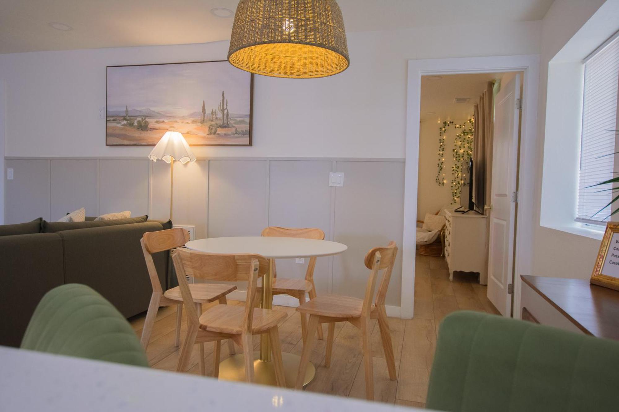 Villa Bohemian Chic An Eclectic Escape-Hot Tub-Pet Friendly-No Pet Fees! Albuquerque Esterno foto